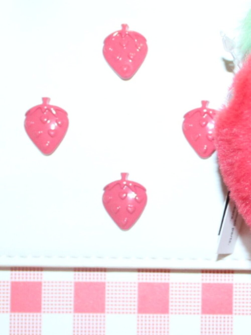 NWT Betsey Johnson Red White Strawberry crossbody purse DARLING! FUN! - Picture 5 of 15